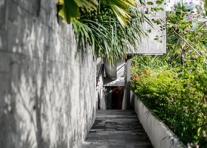 Blossom Eco Luxe By Ekosistem Canggu (Bali)